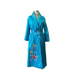 Vintage 1940s quilted Japanese robe, turquoise embroidered satin, 40s loungewear